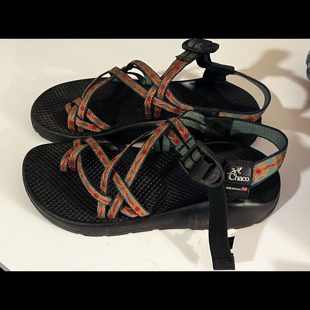 Orange and green detail like new Chacos, double toe strap!